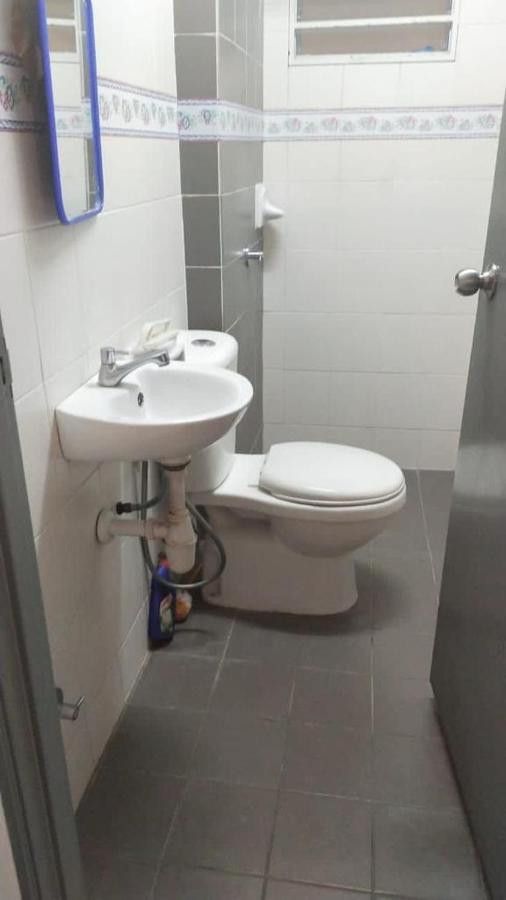 Rizqi Homestay Prima Presint 11 Πουτρατζάγια Εξωτερικό φωτογραφία